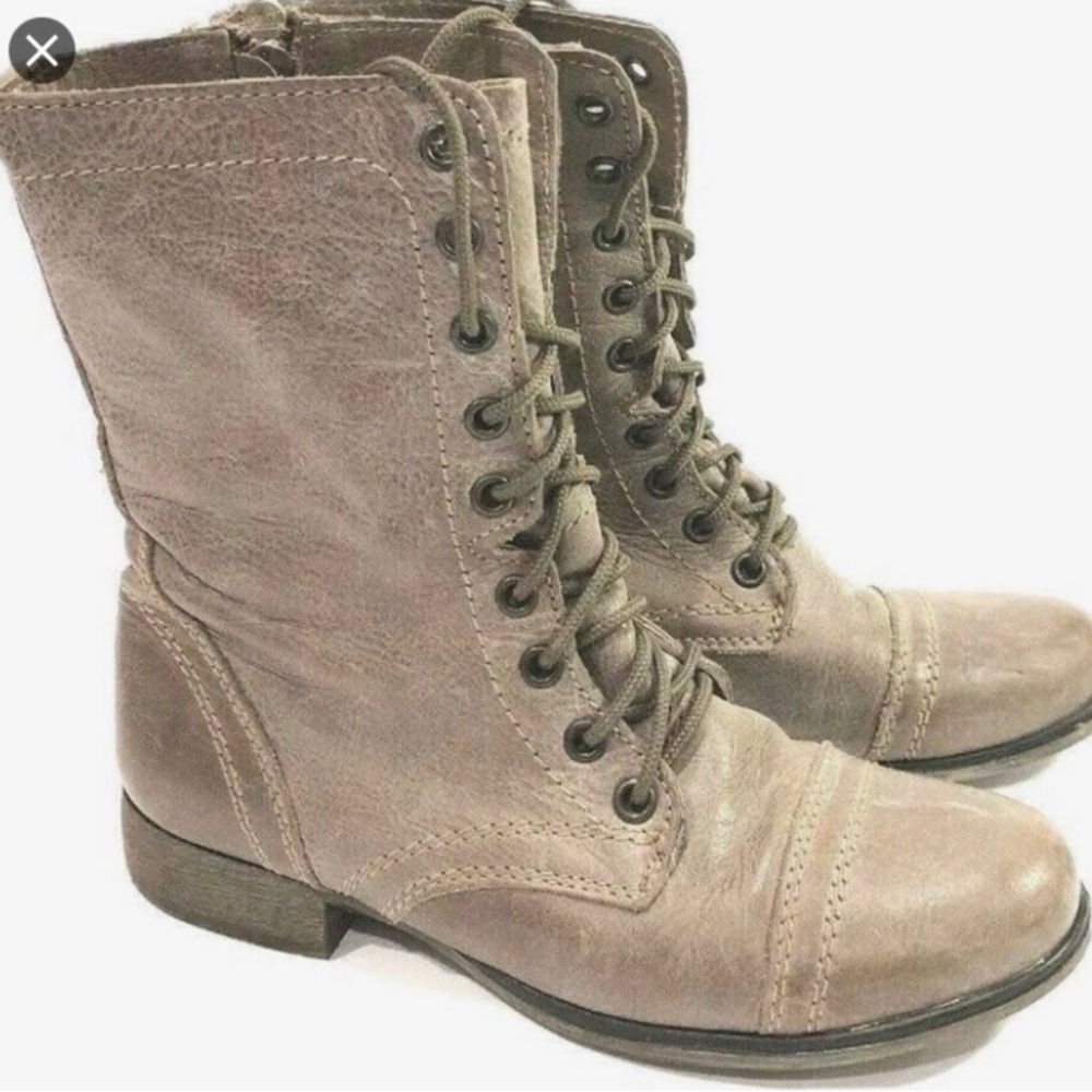 Women’s Steve Madden gray combat boots size 8